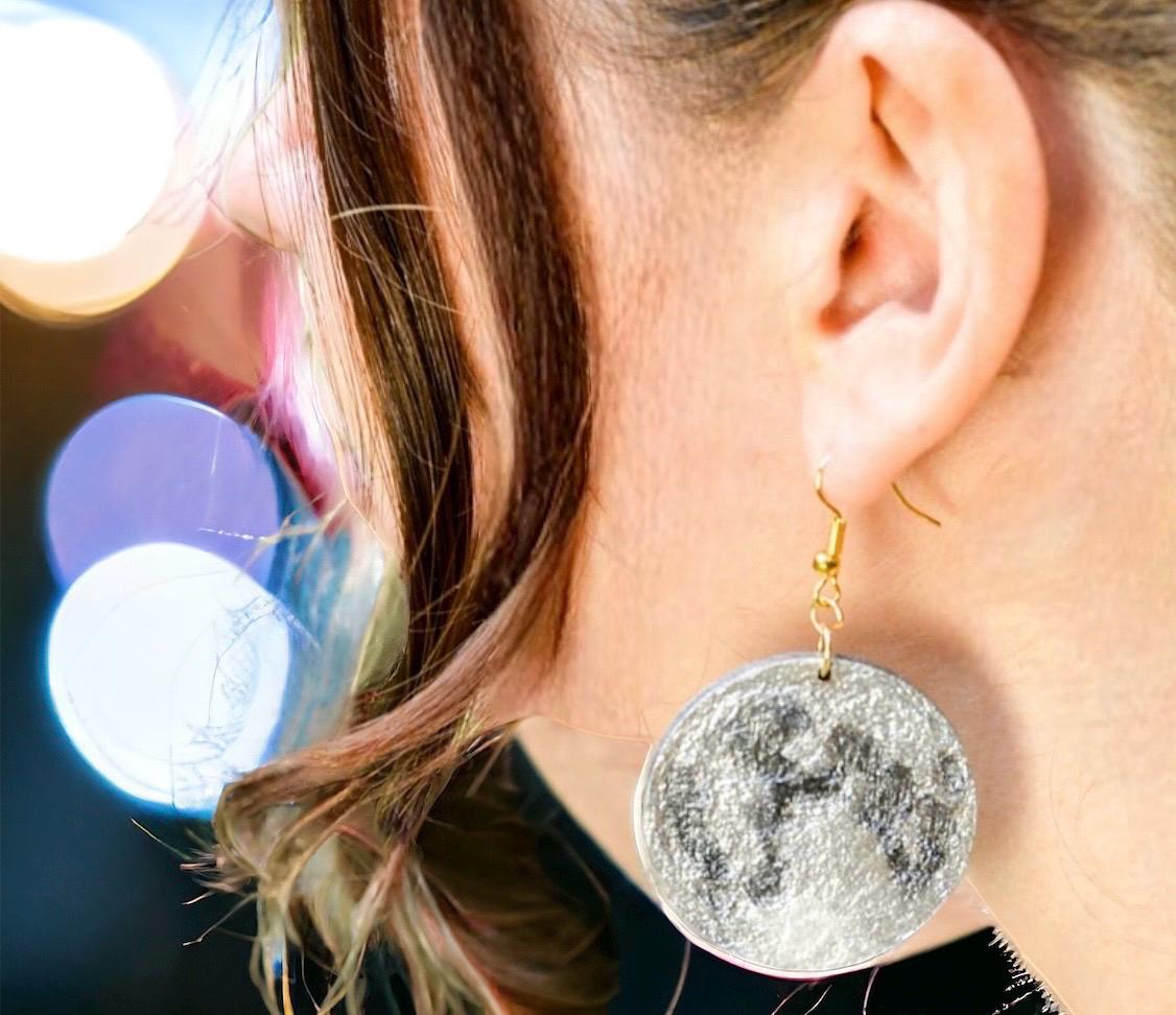 Stunning Wooden ‘Wolf Moon’ Dangling Earrings