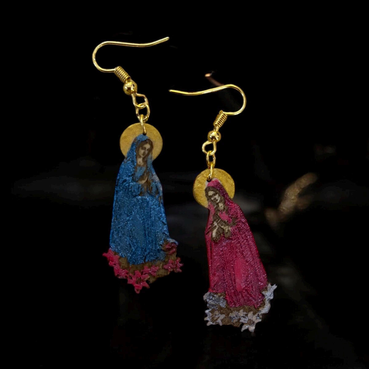 Hand-Painted Virgin Mary Dangle Earrings: Engraved Wood, Metallic Detail