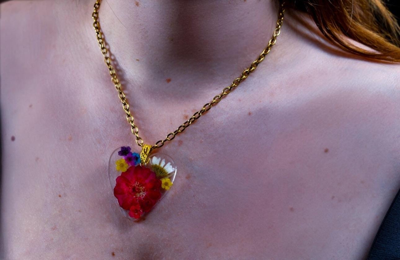 Preserved Flowers Heart Pendant Chain Necklace