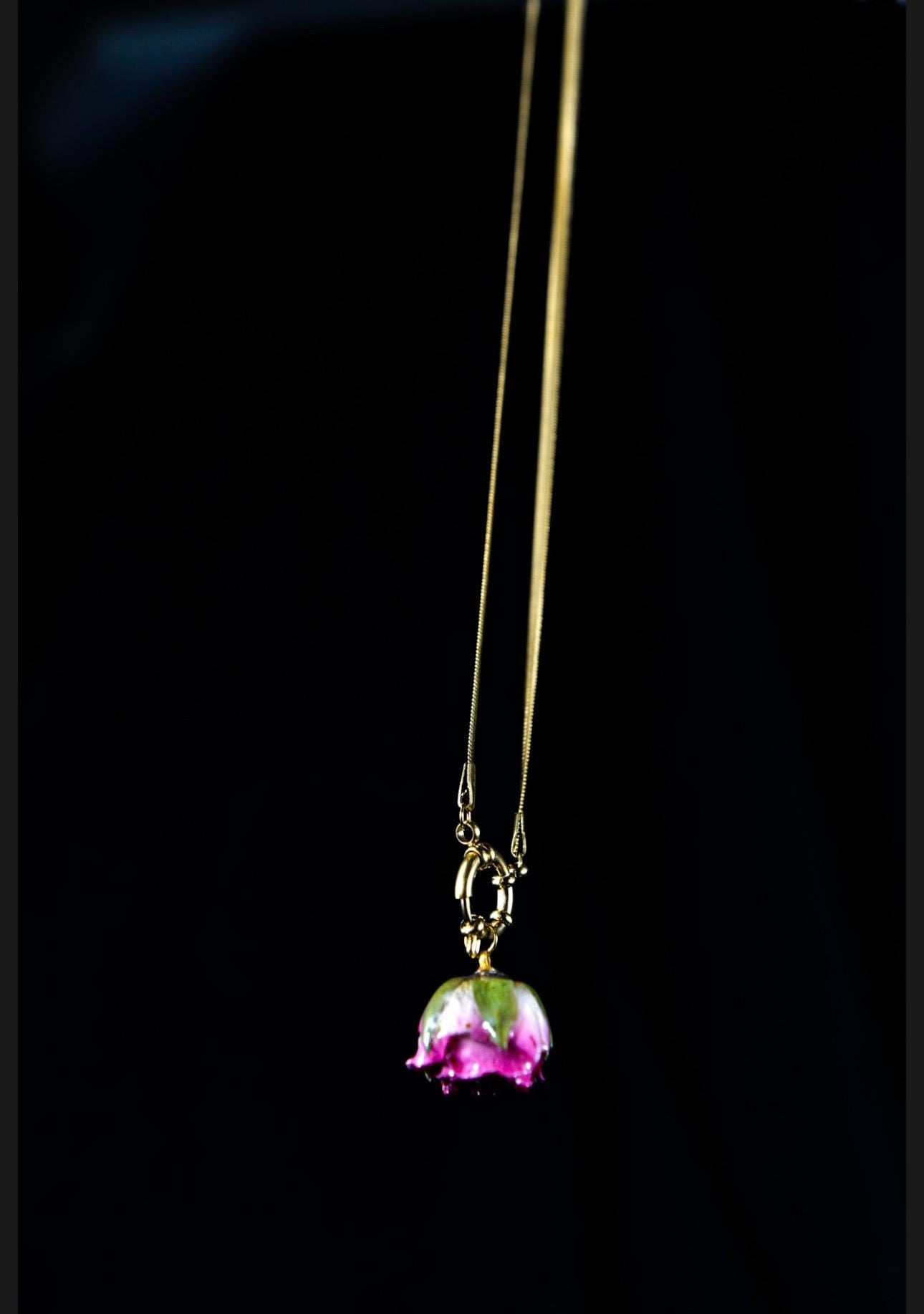 Enchanting 'Rose-Red' Gold Played Choker With Real Rosebud Charm